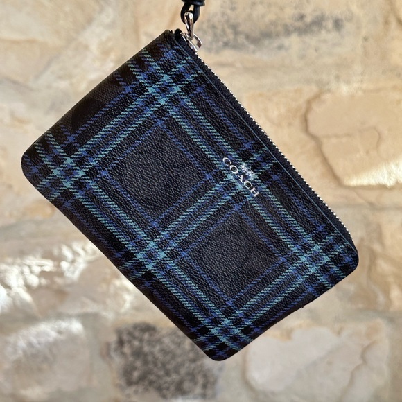 Coach Signature CC Plaid zip city tote handbag&wristlet Authentic NWT - Picture 9 of 14